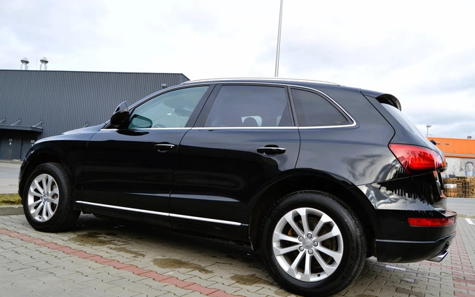 Audi Q5 cena 66700 przebieg: 135600, rok produkcji 2015 z Ostrołęka małe 154